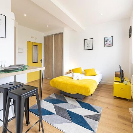 Апартаменти Le Yellow, Studio Renove, Tout Confort, Jardin Сен-Жак-де-ла-Ланд Екстер'єр фото
